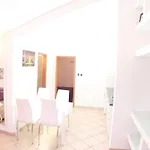 Laura דירה *