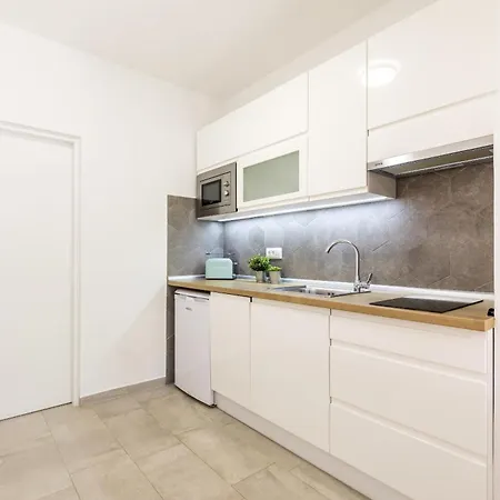 Laura Apartament Mali Lošinj