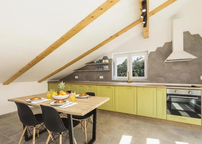 Laura Apartament Mali Lošinj